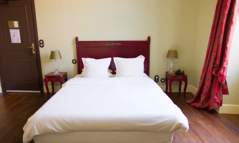 Chambre Rouge, vue 1